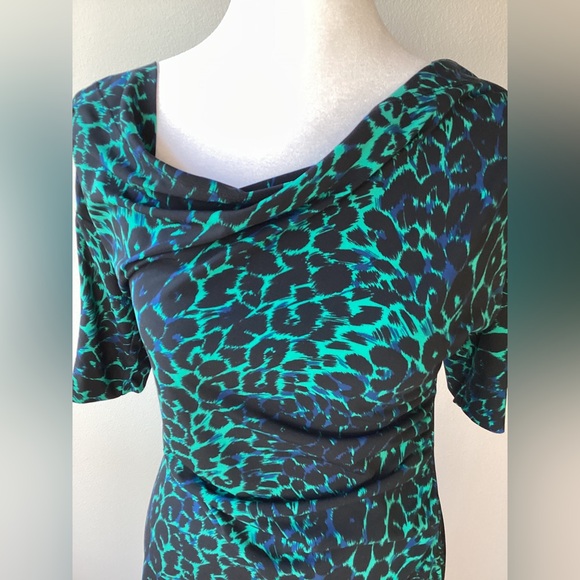 Sold consignment BCBG MaxAzria Green and Black Leopard Dress Women’s Size Small - Picture 2 of 5